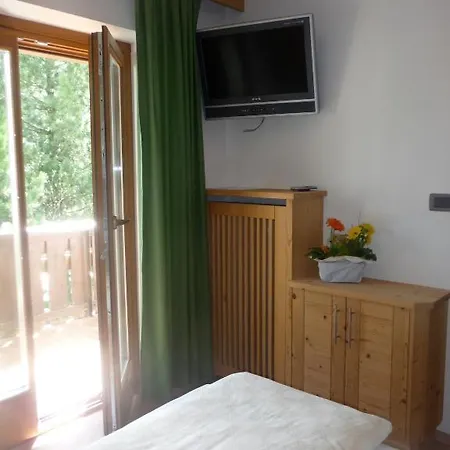 Garni Bonaria Aparthotel 2*